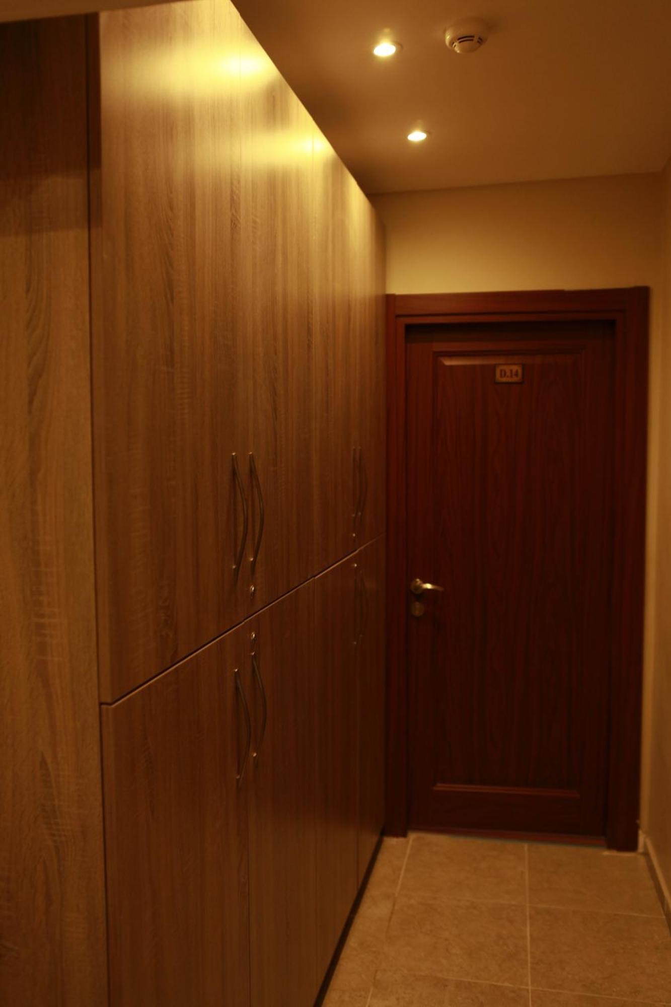 Hotel apartamentowy Birinci