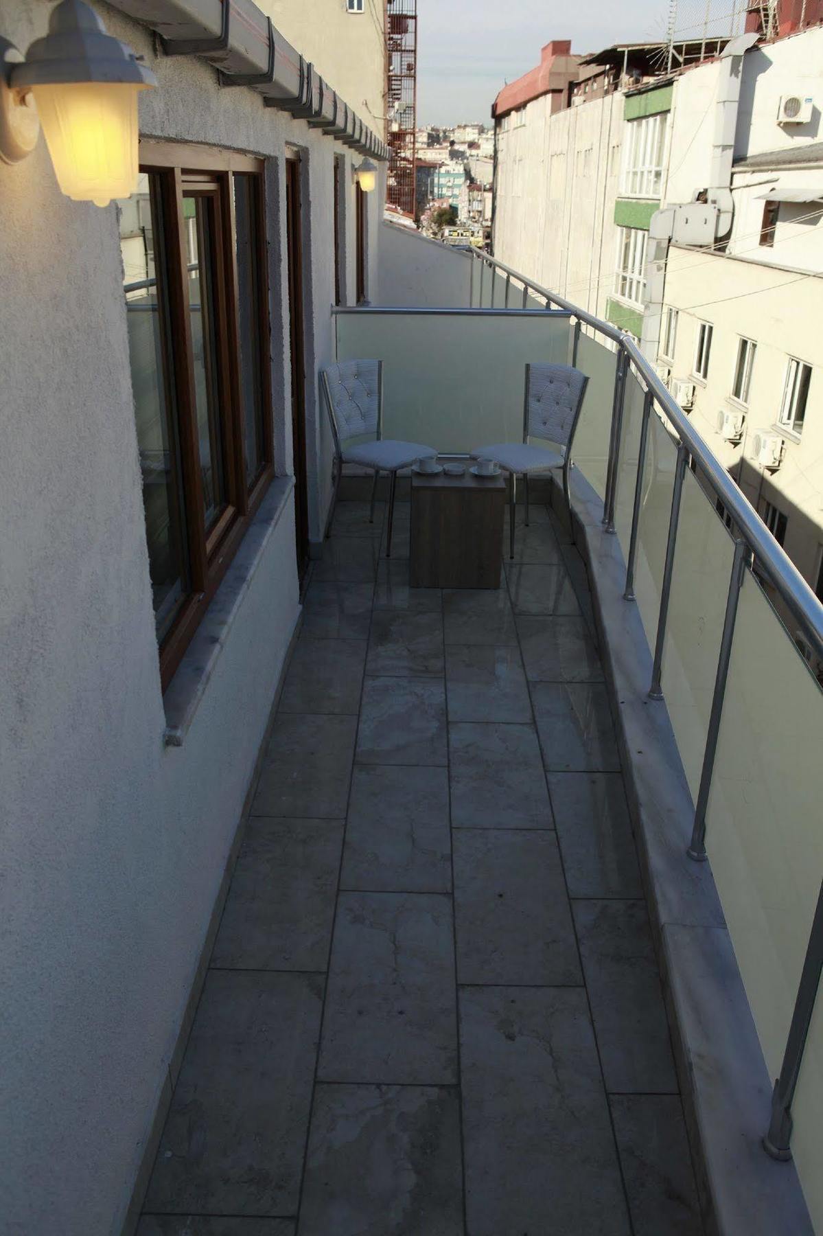 Birinci Hotel apartamentowy 3*